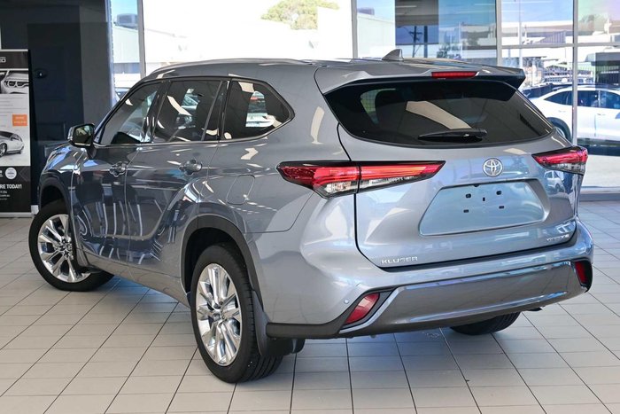 2022 Toyota Kluger Grande