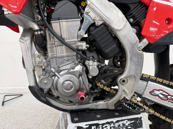 2023 Honda CRF450R Red