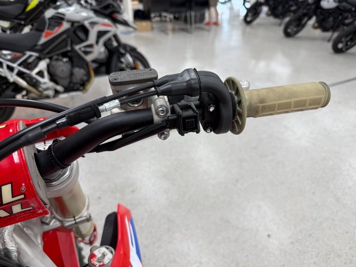 2023 Honda CRF450R Red