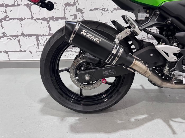 2025 Kawasaki Z500 (ER500) Z Green