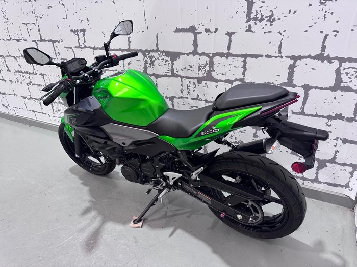 2025 Kawasaki Z500 (ER500) Z Green