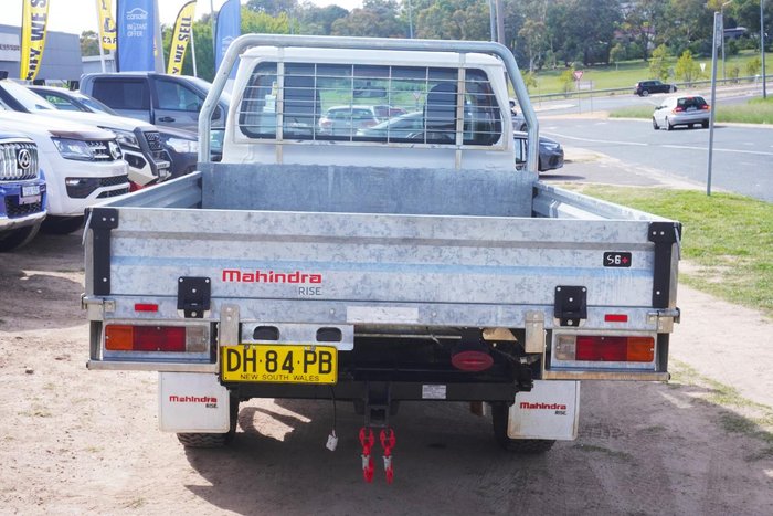 2022 Mahindra PIK-UP S6+