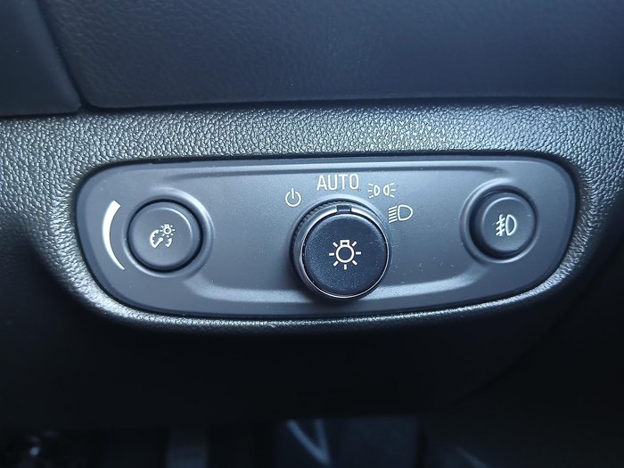 2019 Holden Acadia LTZ