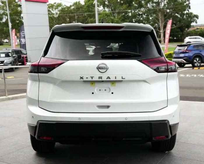 2026 Nissan X-TRAIL ST-L T33 MY26 Everest White