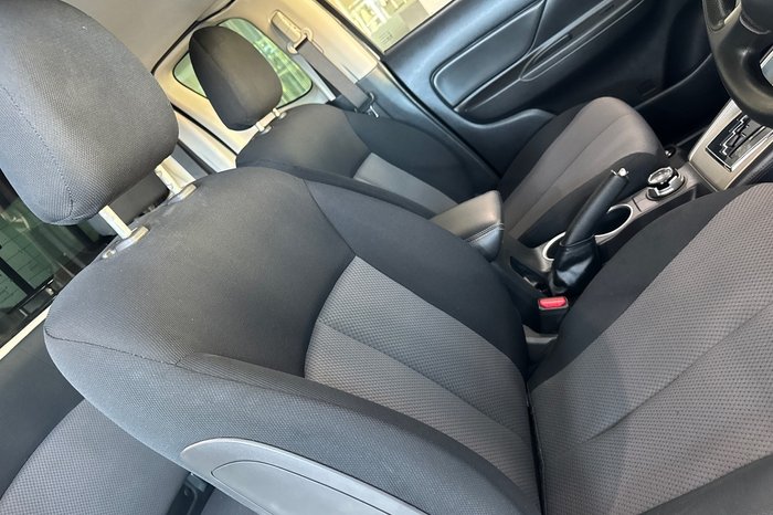 2021 Mitsubishi Triton GLX+