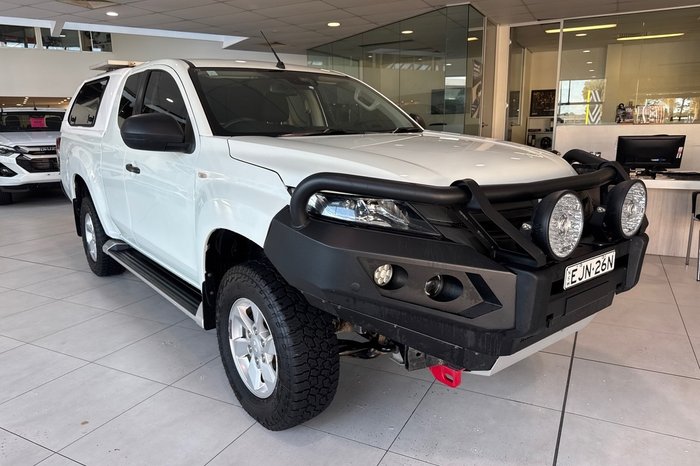 2021 Mitsubishi Triton GLX+