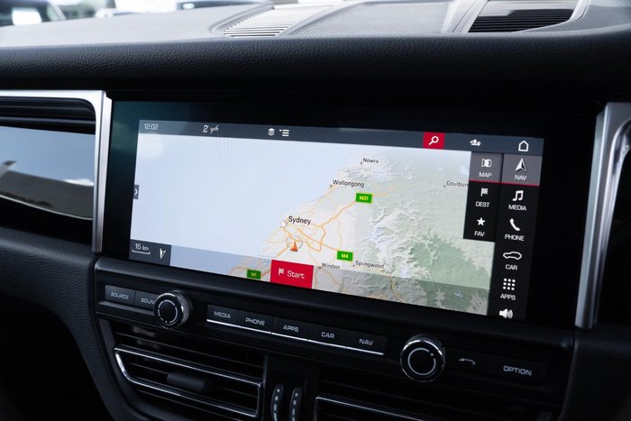 2020 Porsche Macan S