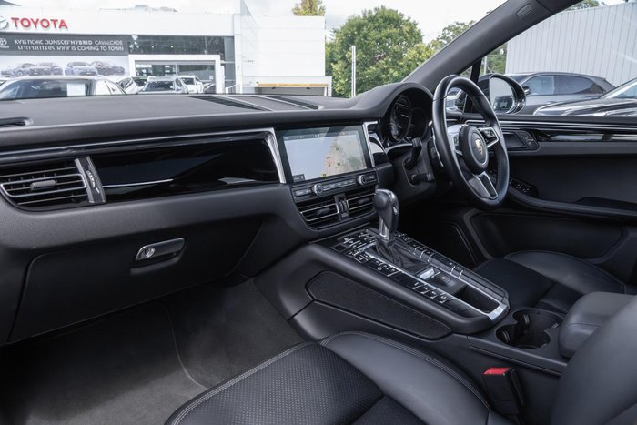 2020 Porsche Macan S