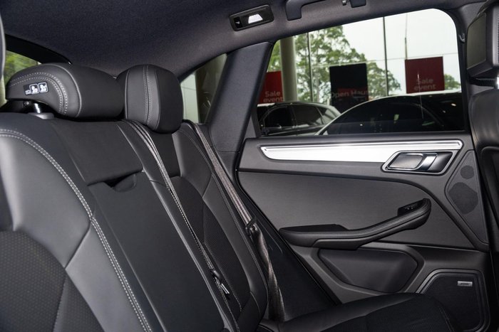 2021 Porsche Macan S