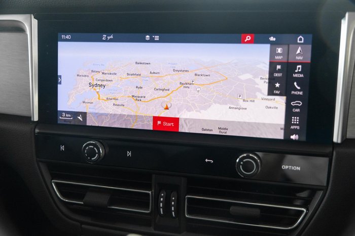 2021 Porsche Macan S