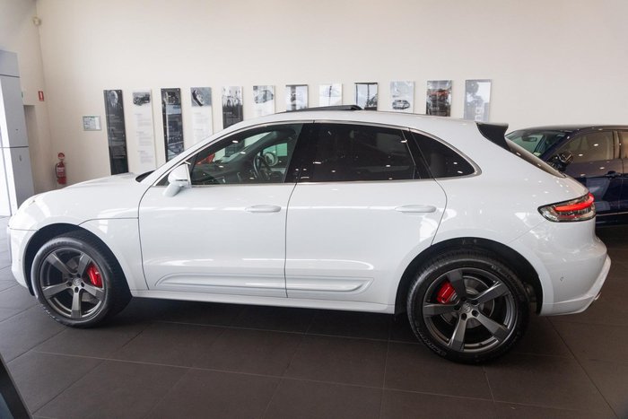 2021 Porsche Macan S