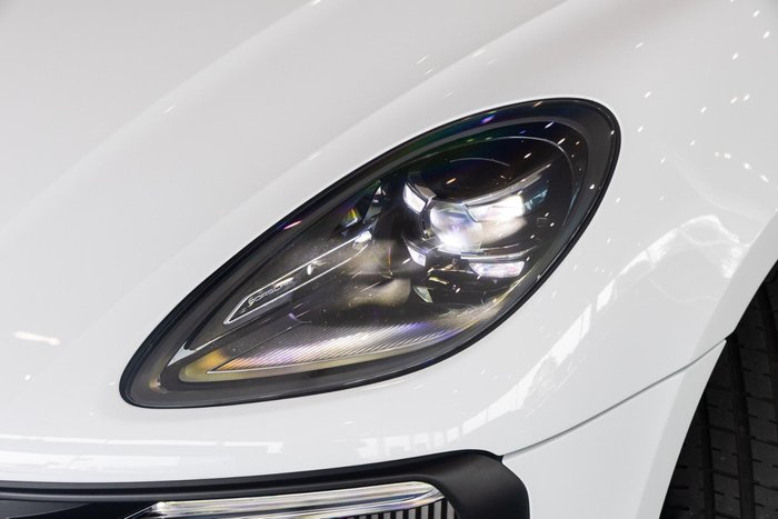 2021 Porsche Macan S