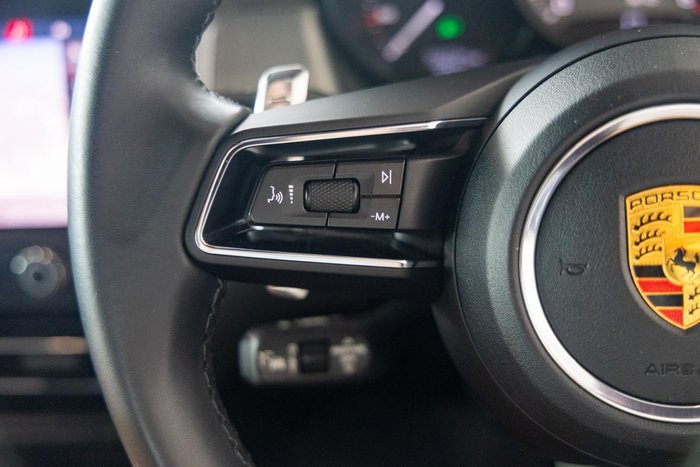 2021 Porsche Macan S