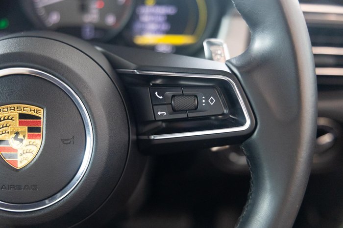 2021 Porsche Macan S