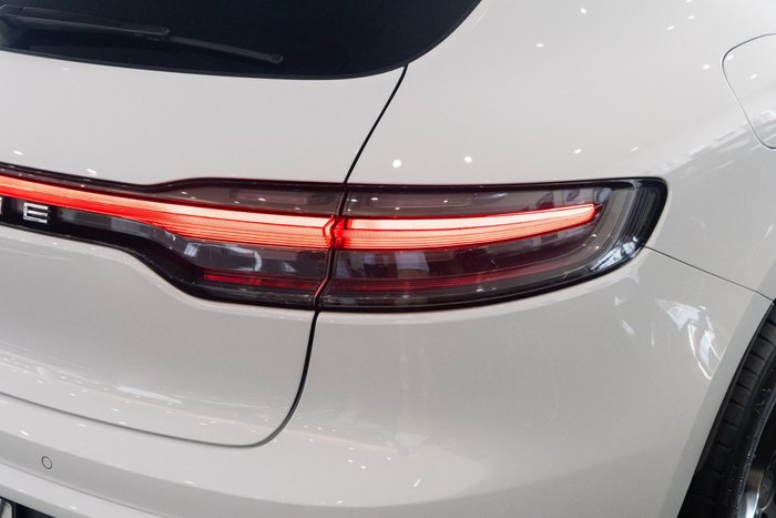 2021 Porsche Macan S