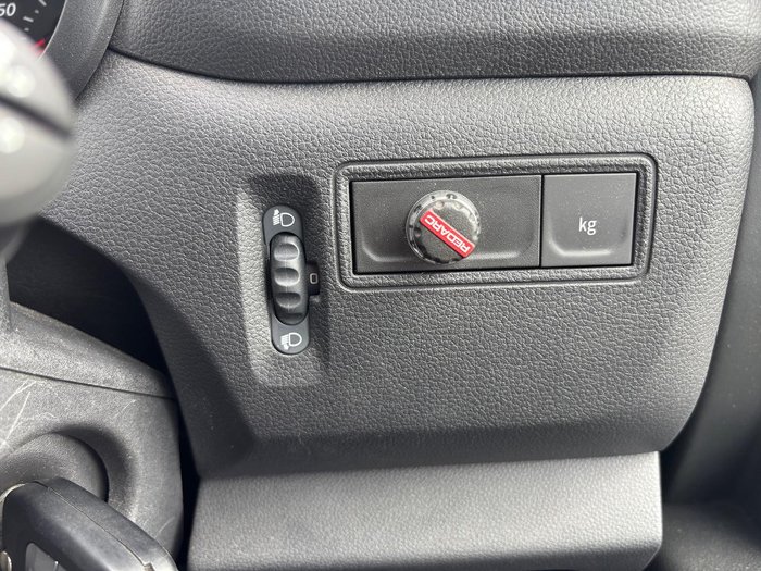 2023 Renault Master Pro 110kW