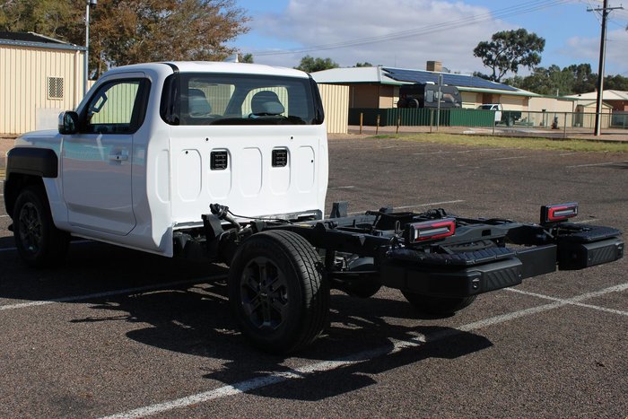 2026 Kia Tasman S