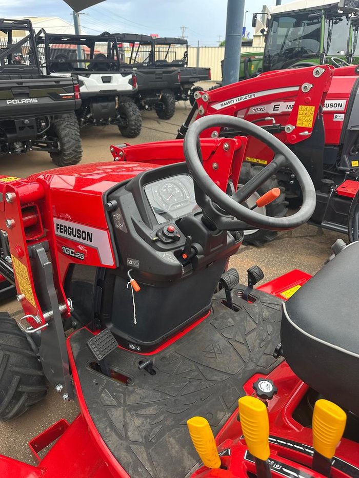 2025 Massey Ferguson 1Gc.25