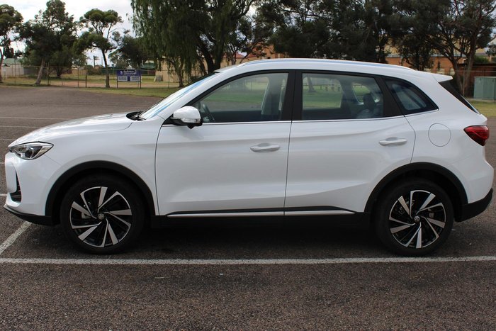 2025 MG ZS Essence