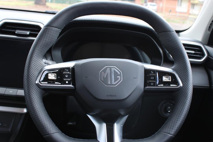 2025 MG ZS Essence