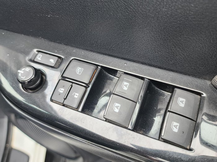 2017 Toyota Hilux SR5