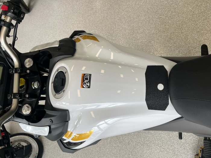 2023 Suzuki V-STROM 650XT (DL650XA) WHITE