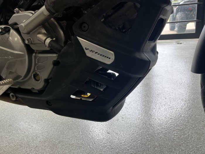 2023 Suzuki V-STROM 650XT (DL650XA) WHITE