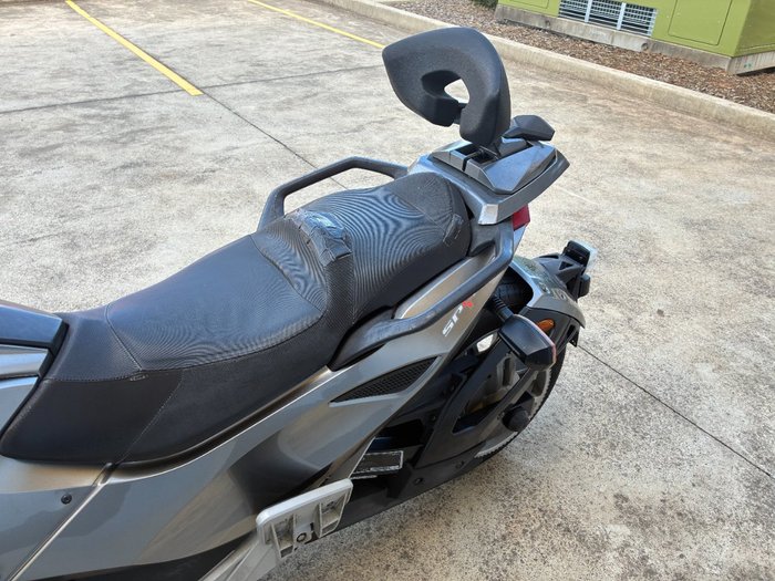 2013 BRP SPYDER ST Silver