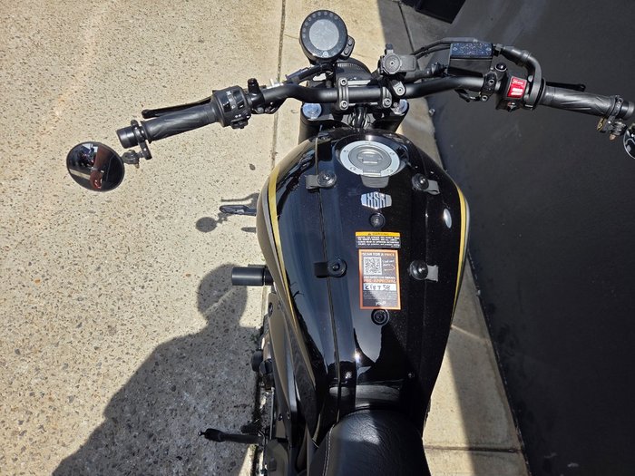 2023 Yamaha XSR700 BLACK