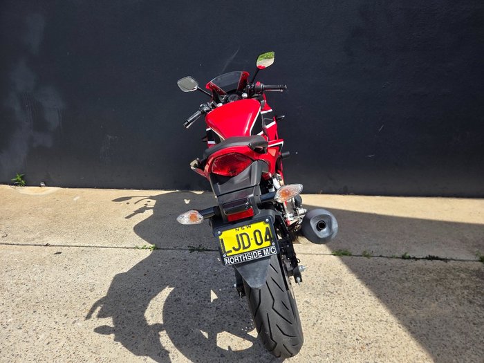 2017 Honda CBR300R RED