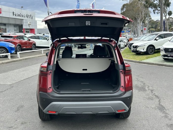 2025 Nissan X-TRAIL ST-L