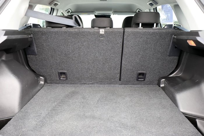 2022 Mitsubishi ASX ES