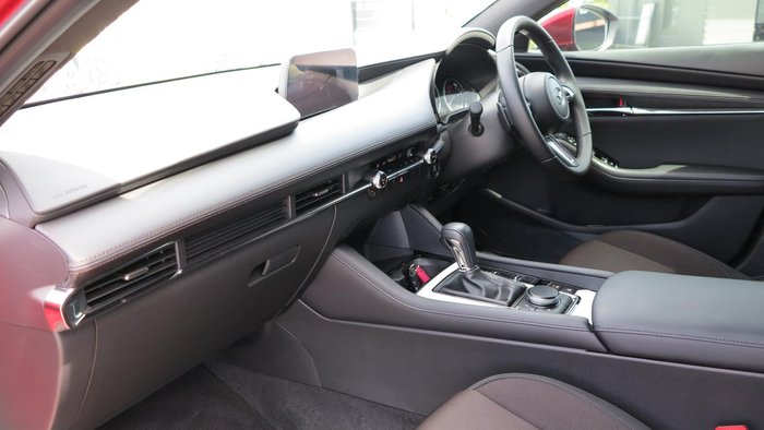 2025 Mazda 3 G20 Evolve