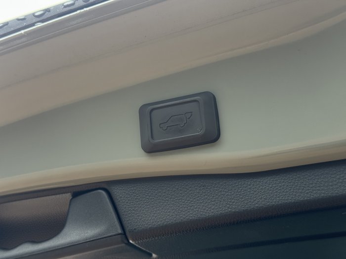 2022 Toyota RAV4 Edge