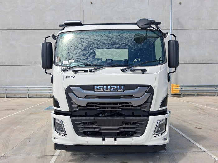 2026 Isuzu F Series FVY 260-300 AT R67