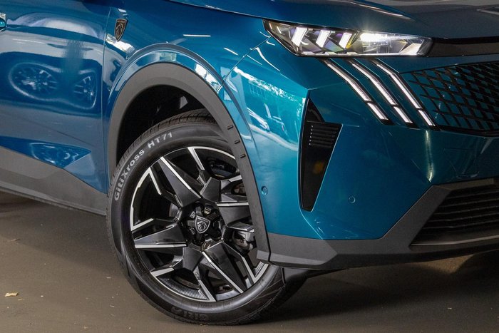 2024 Peugeot 3008 GT Premium Hybrid