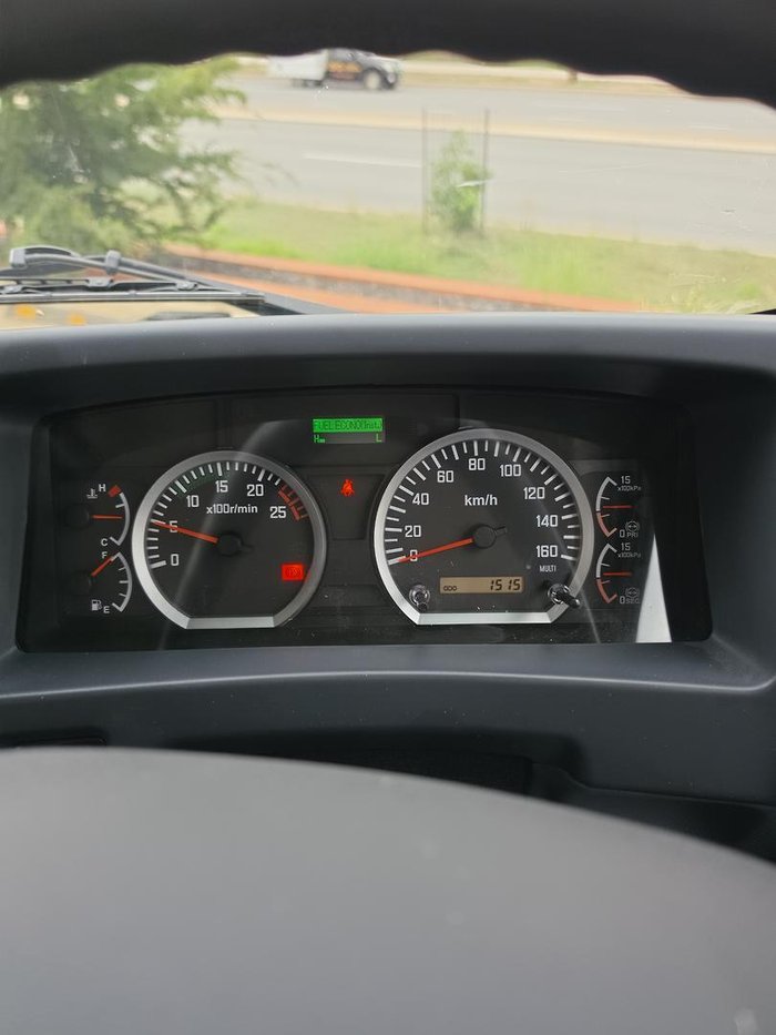 2025 Isuzu F Series FYJ300-350