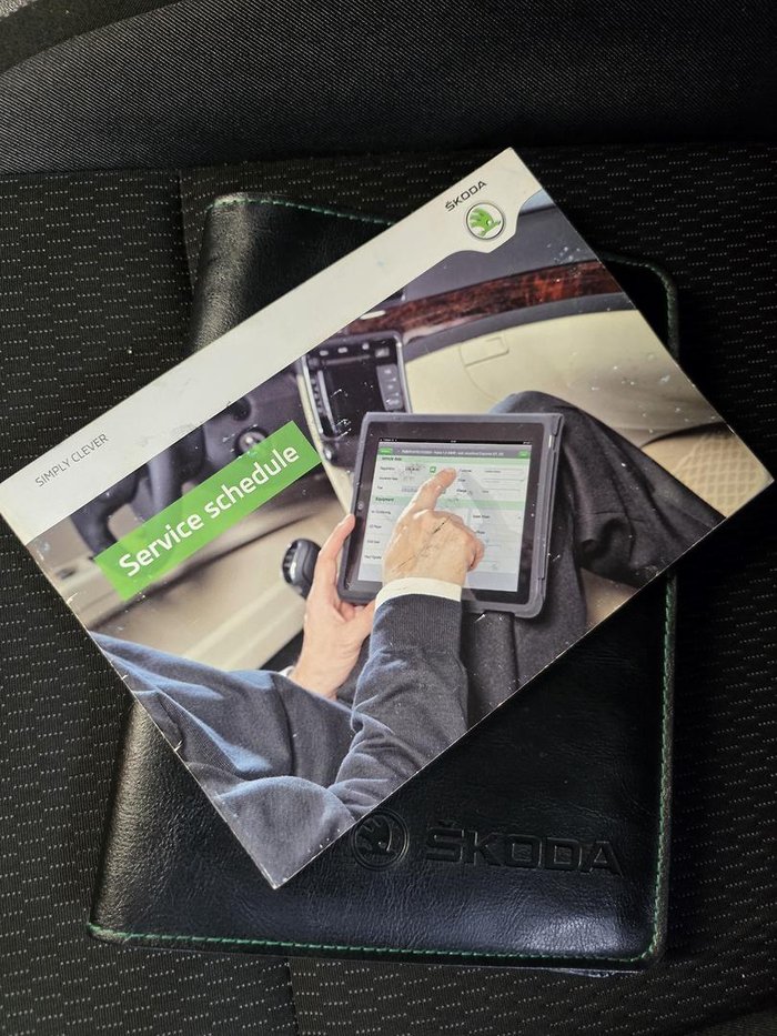 2014 SKODA Rapid Ambition