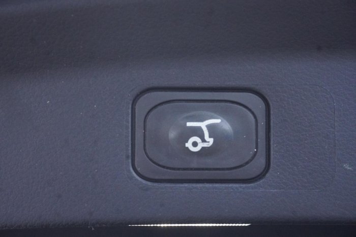 2022 Ford Everest Sport