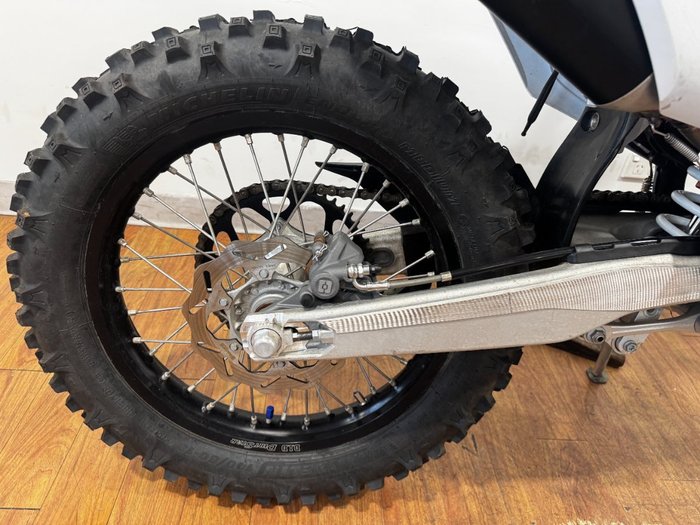 2022 Husqvarna FE250 WHITE