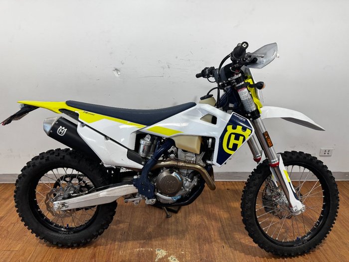 2022 Husqvarna FE250 WHITE