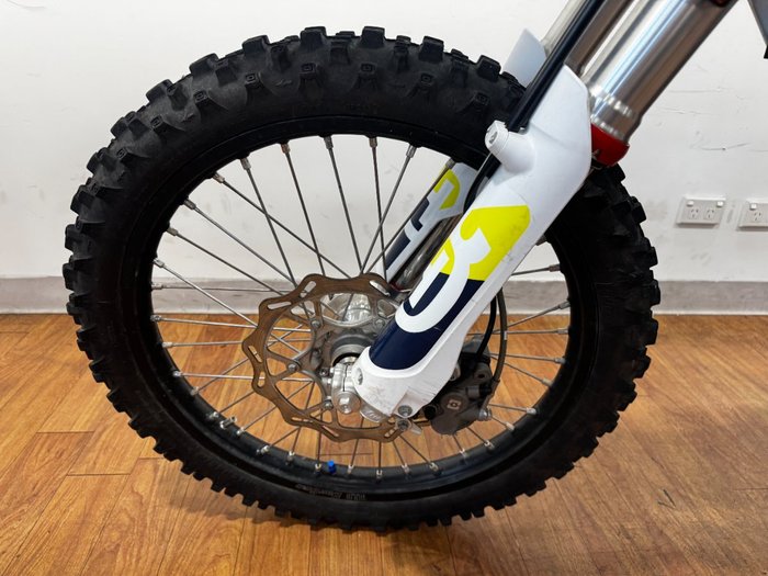 2022 Husqvarna FE250 WHITE