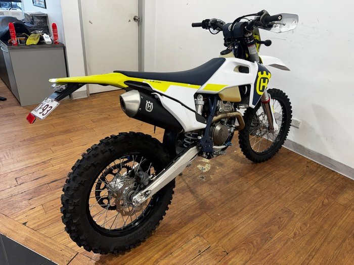 2022 Husqvarna FE250 WHITE