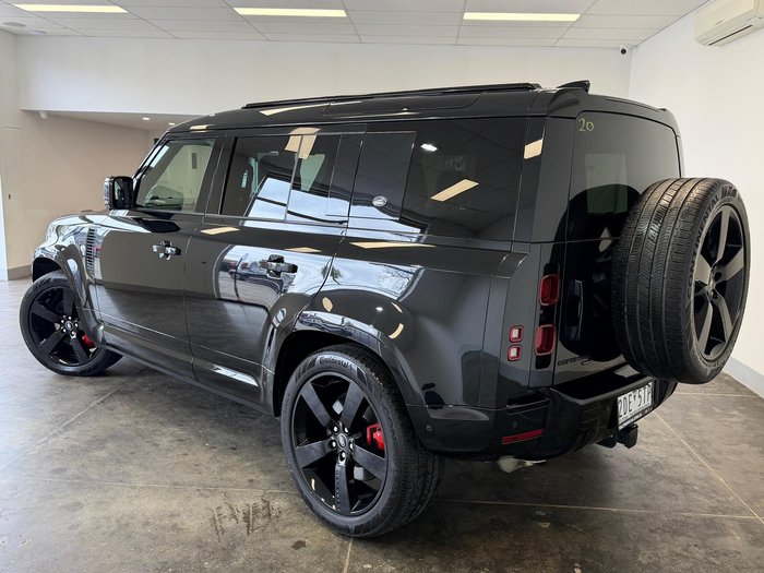 2021 Land Rover Defender 110 P400 SE