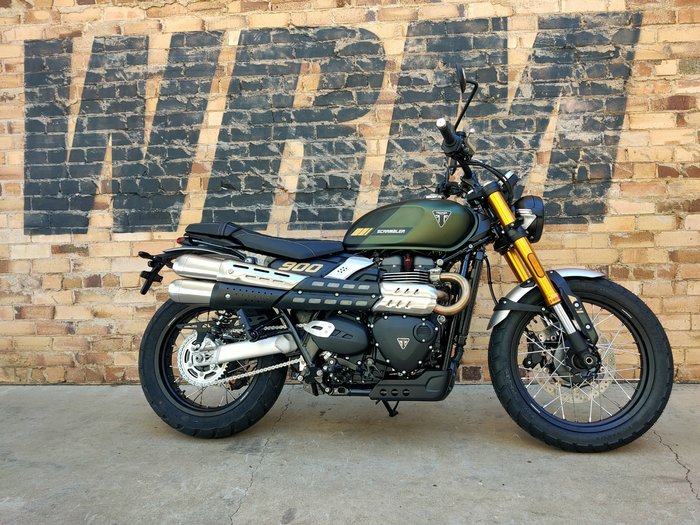 2026 TRIUMPH SCRAMBLER 900 KHAKI