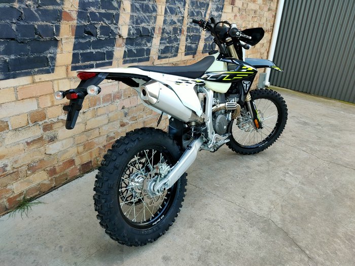 2026 TRIUMPH TF 450-E ENDURO BLACK