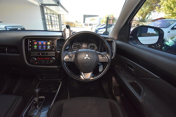 2018 Mitsubishi Outlander LS