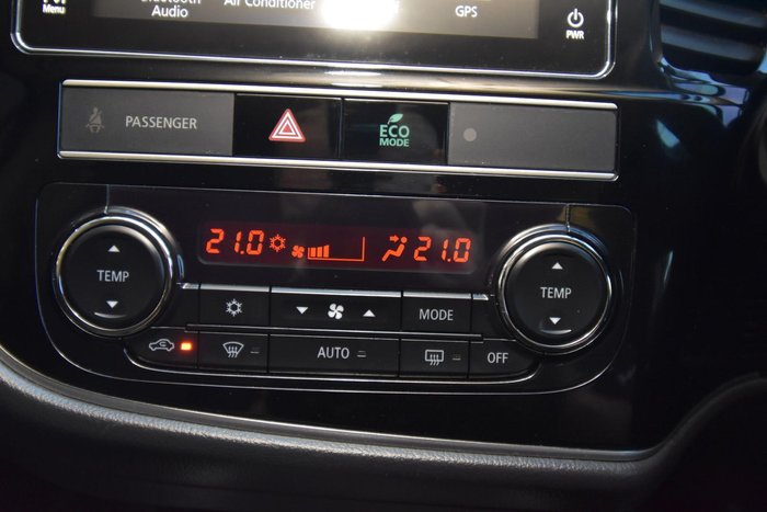 2018 Mitsubishi Outlander LS