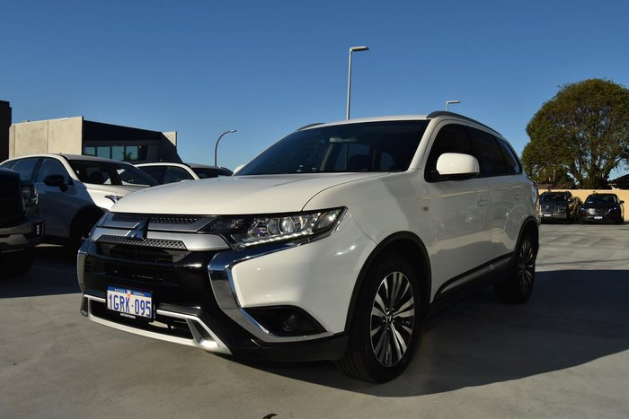 2018 Mitsubishi Outlander LS