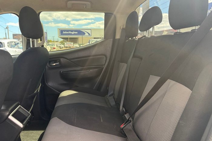 2020 Mitsubishi Triton GLX-R